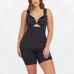 ASSETS by SPANX Women’s Ultra-Firm Open-Bust Mid-Thigh Bodysuit | Size M| Black